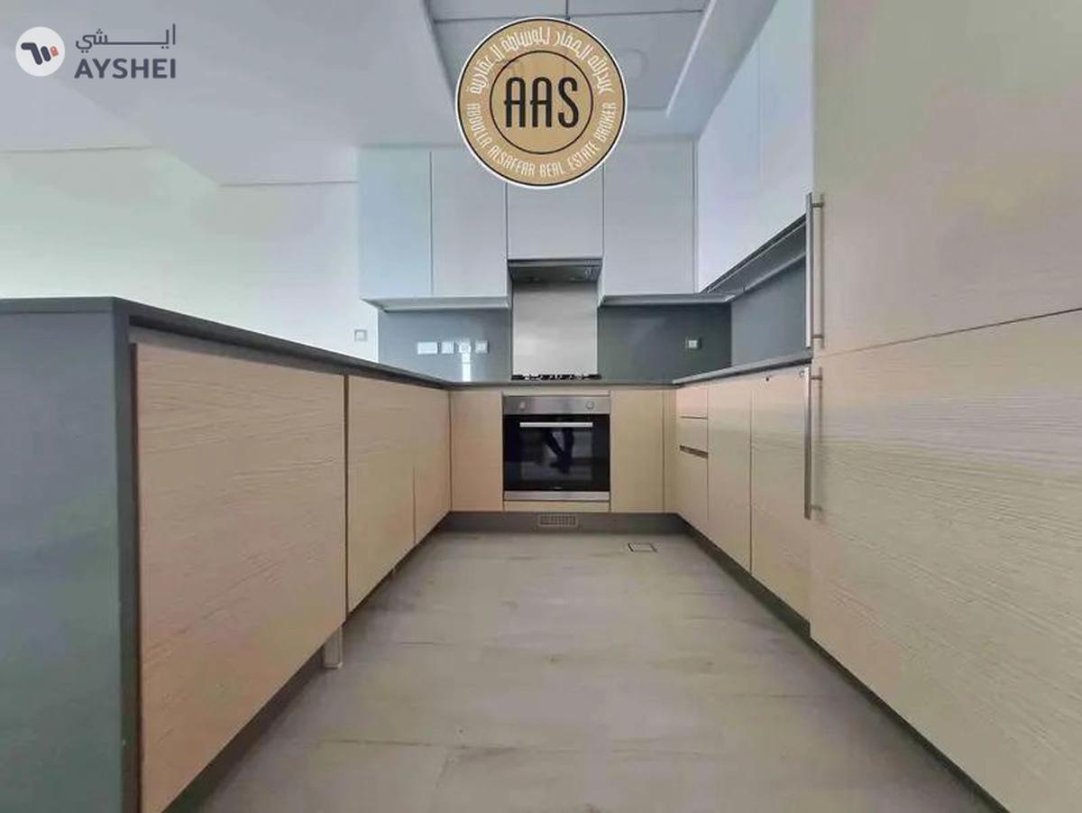 Stunning Views of Sea & Burj Al Arab • Spacious Layout • Rent 220k-8-8