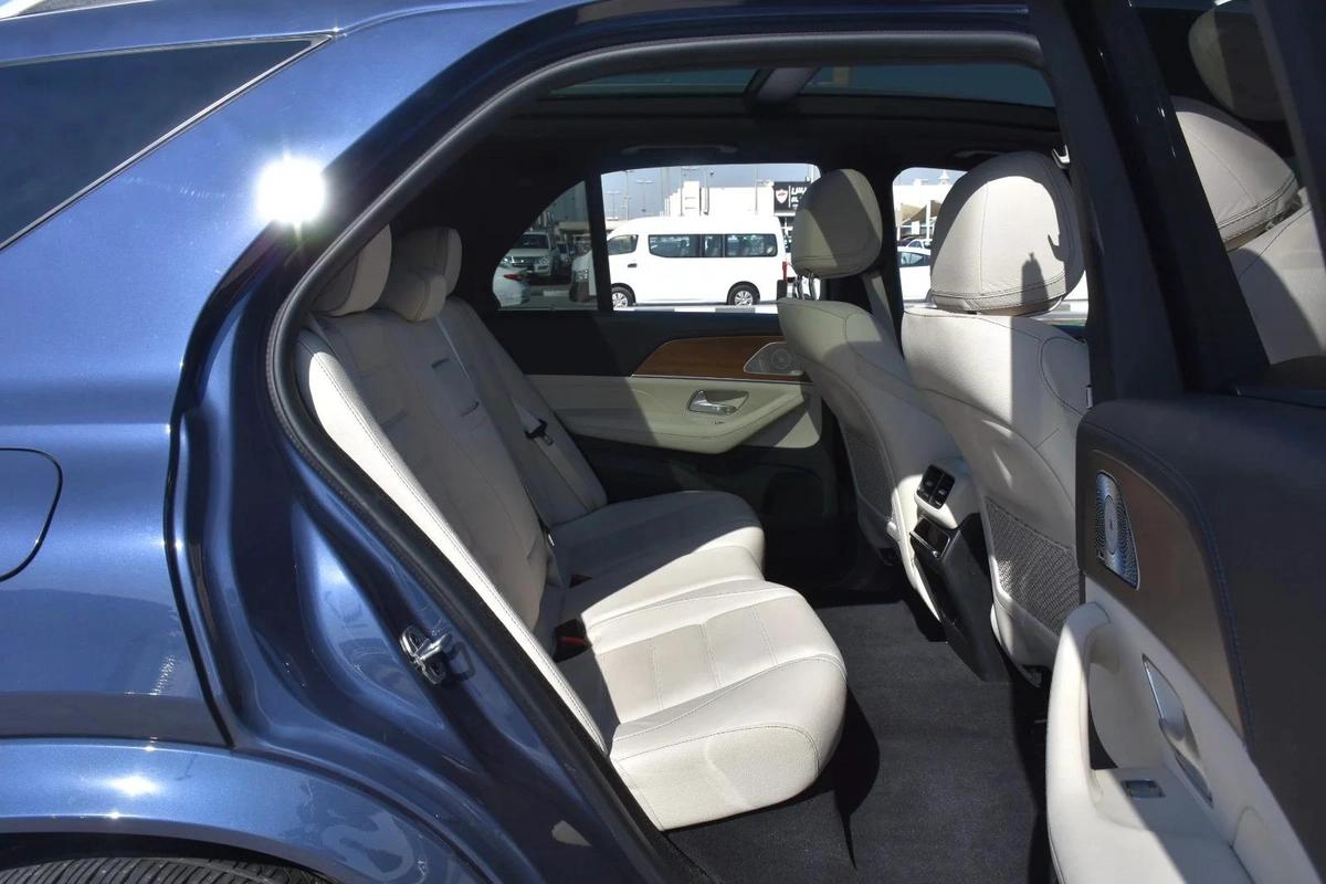 MERCEDES BENZ GLE450E ( HYBRID ) 2024 | BLUE-10-10