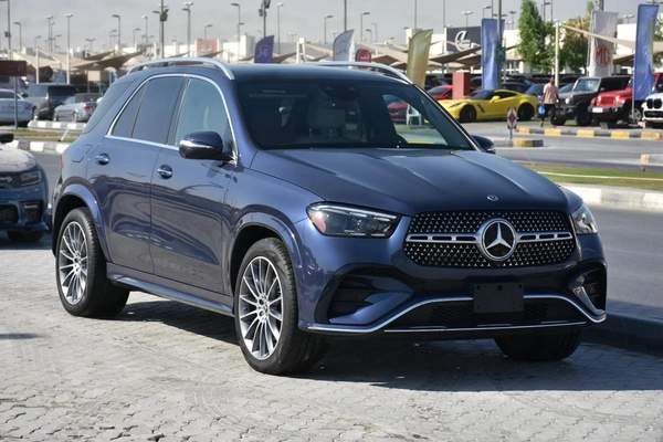 MERCEDES BENZ GLE450E ( HYBRID ) 2024 | BLUE