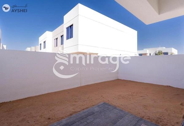 Townhouse for sale in Noya Viva, Noya