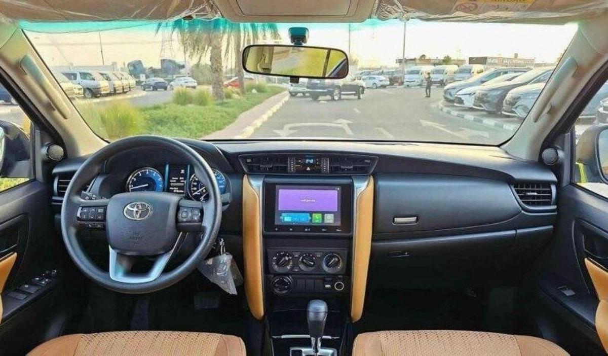 Toyota Fortuner Toyota fortuner 2.7L petrol MY2024 V4 FOR EXPORT ONLY.-7-7