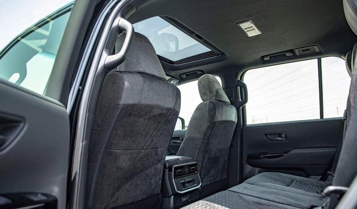 Toyota Land Cruiser GXR 3.3L DIESEL-10-10