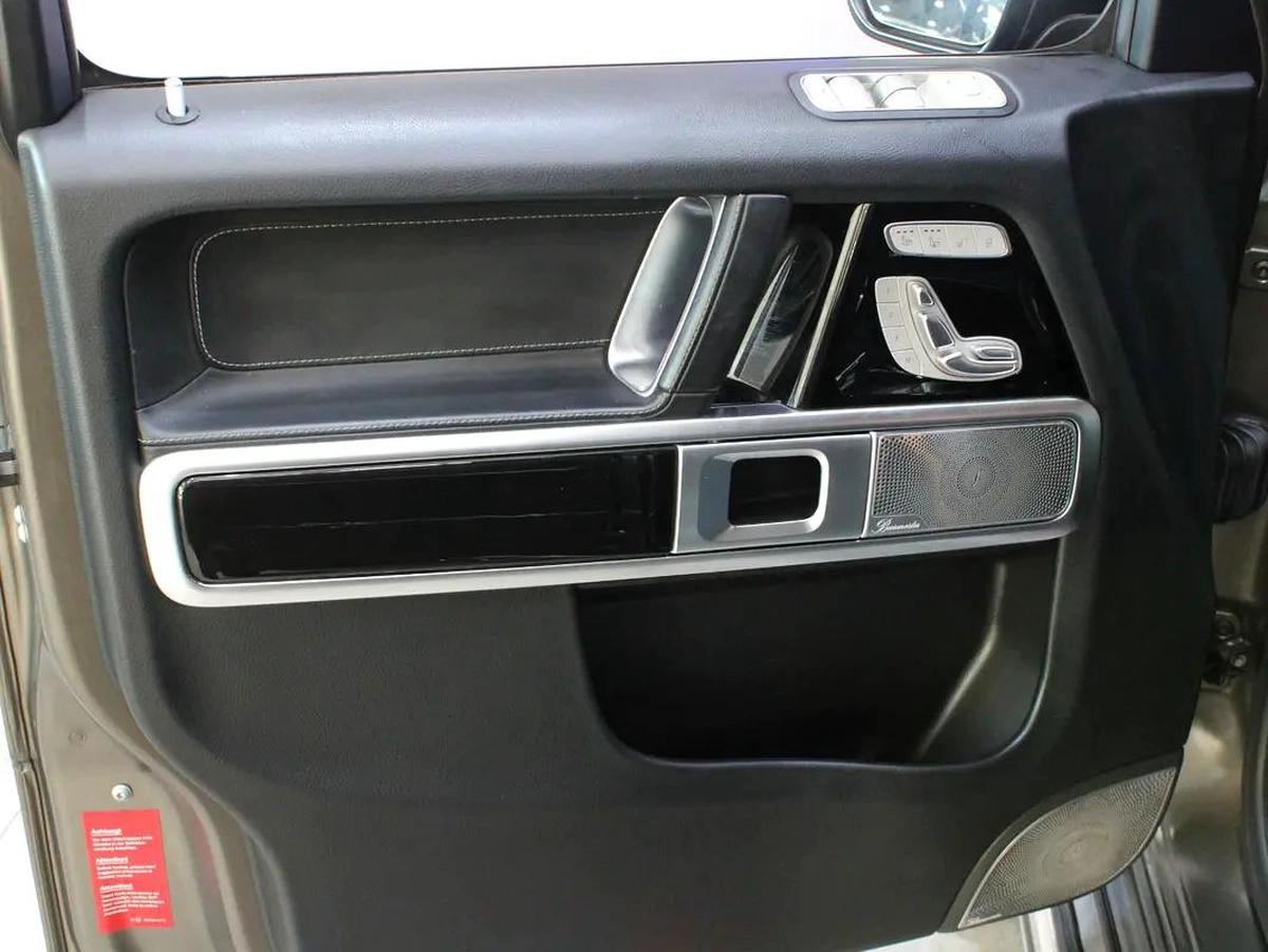 2023 - Mercedes-Benz G63 AMG V8-17-17