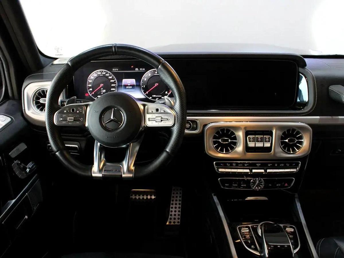2023 - Mercedes-Benz G63 AMG V8-13-13