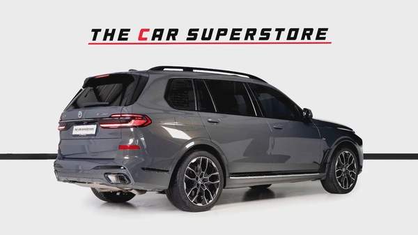 BMW X7 X-Drive 40i M Sport-GCC-AGMC Warranty and Service Contract Until 01/2028- 1 Owner-7 Seats