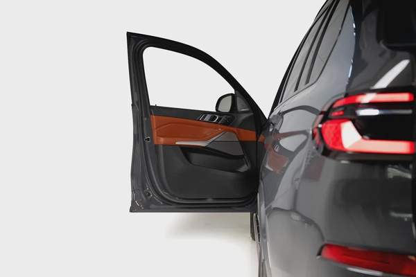 BMW X7 X-Drive 40i M Sport-GCC-AGMC Warranty and Service Contract Until 01/2028- 1 Owner-7 Seats