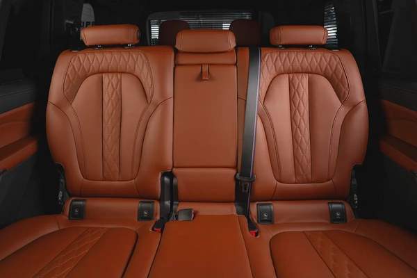 BMW X7 X-Drive 40i M Sport-GCC-AGMC Warranty and Service Contract Until 01/2028- 1 Owner-7 Seats