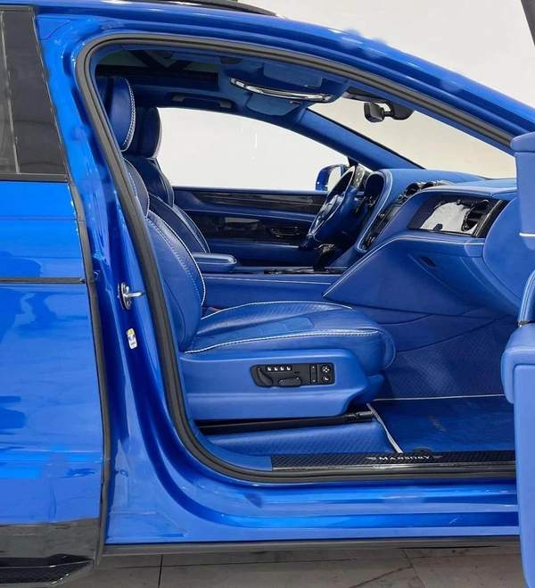 Bentley Bentayga 4.0T Mansory, W12 4WD, 600bhp