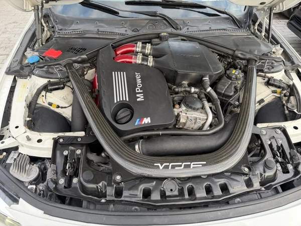 BMW M4 Std 3.0L