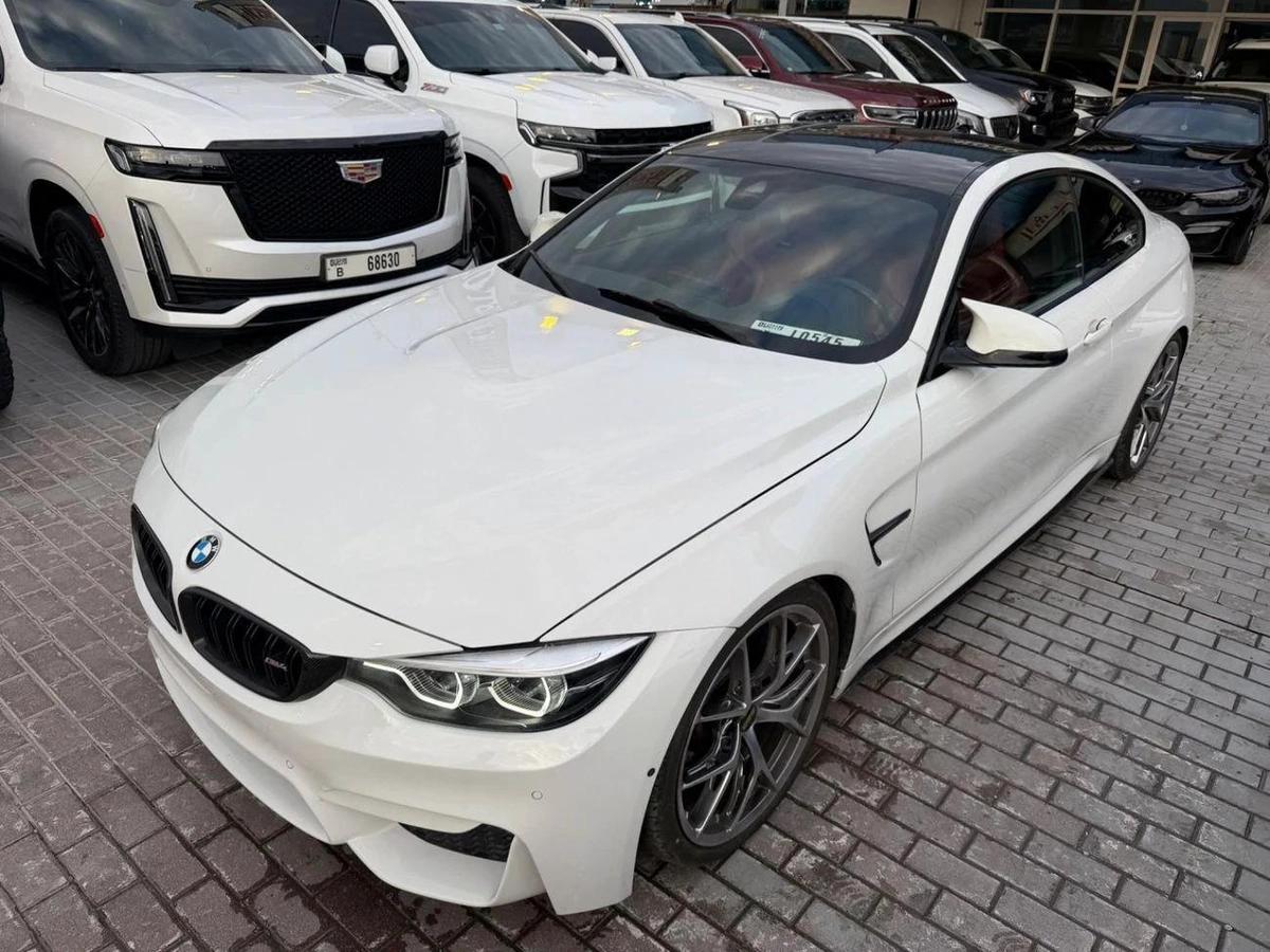 BMW M4 Std 3.0L-0-0