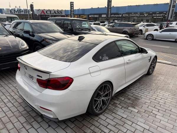 BMW M4 Std 3.0L
