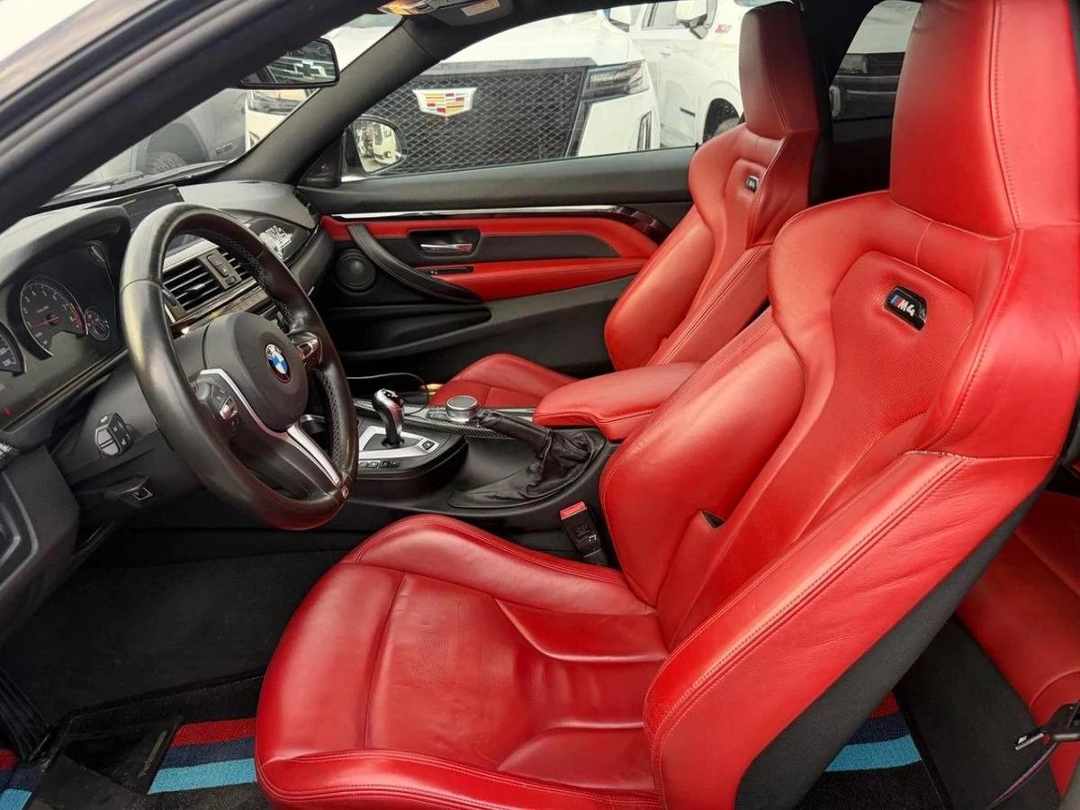 BMW M4 Std 3.0L-4-4