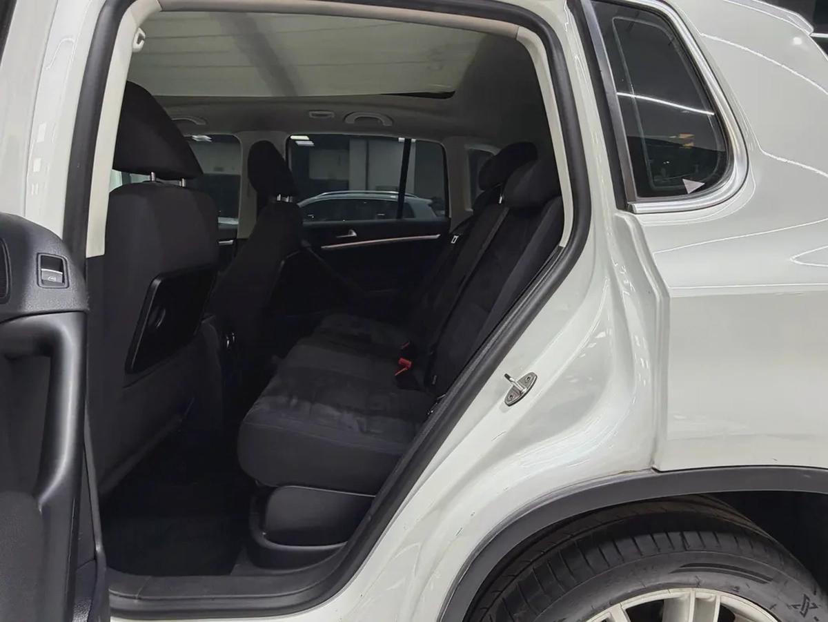 Vw Tiguan Gcc Full option-7-7