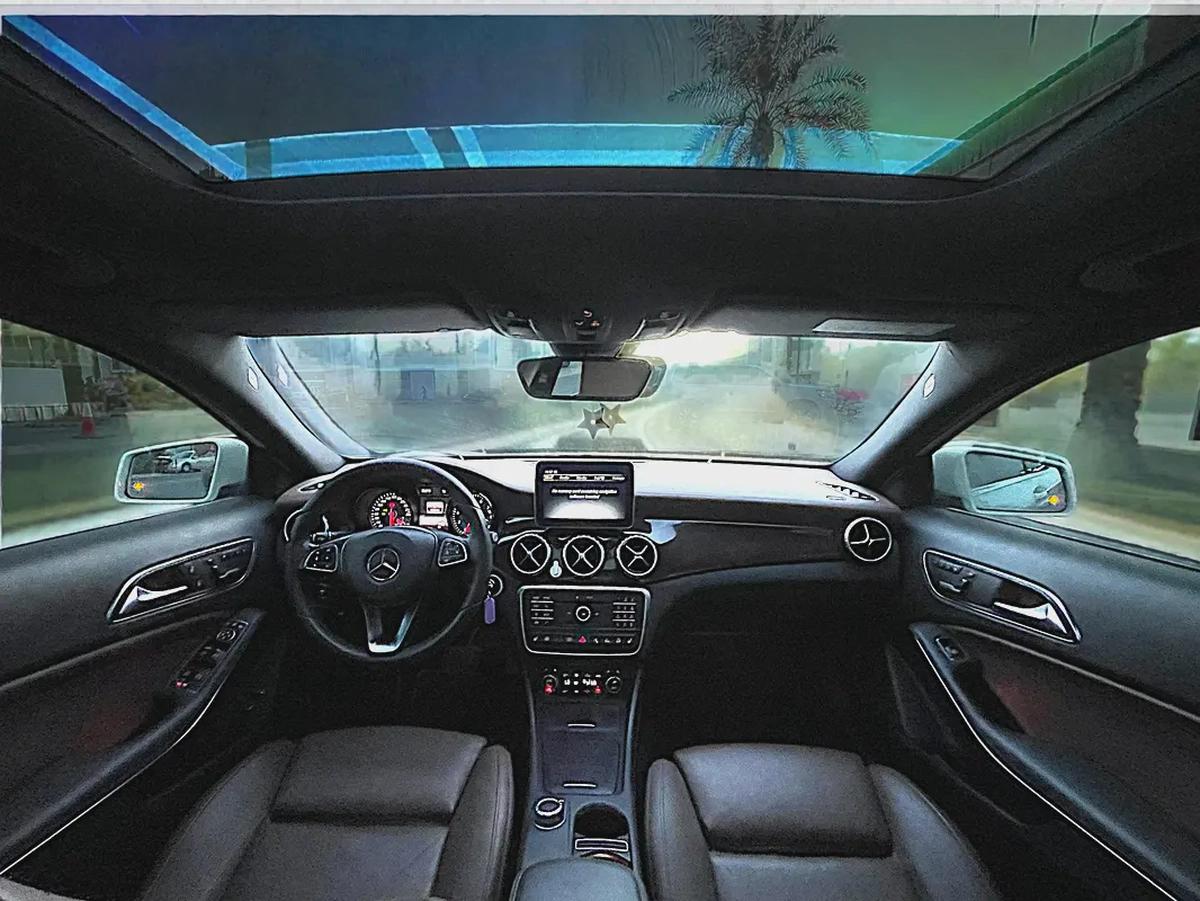 AED 1393 P.M | MERCEDES BENZ | GLA250 | 2.0L | 2017 | GCC | EXCELLET CONDITION-14-14