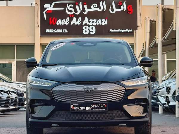 2022 Ford Mustang, black, in good condition, full options