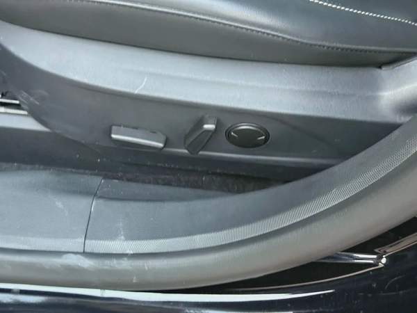 2022 Ford Mustang, black, in good condition, full options