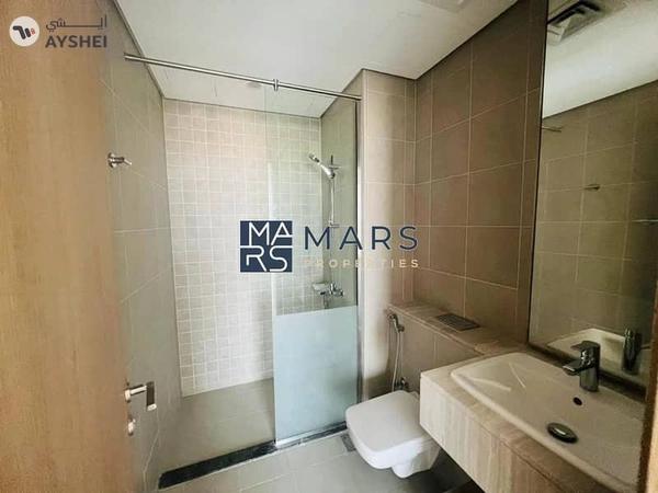 Ready-to-move-in studio with breathtaking direct sea view