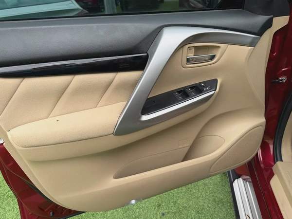 Mitsubishi Montero Sport -GLS -2WD -2017 -GCC Specs - FREE ACCIDENT-ORIGINAL PAINT—LOW MILAGE