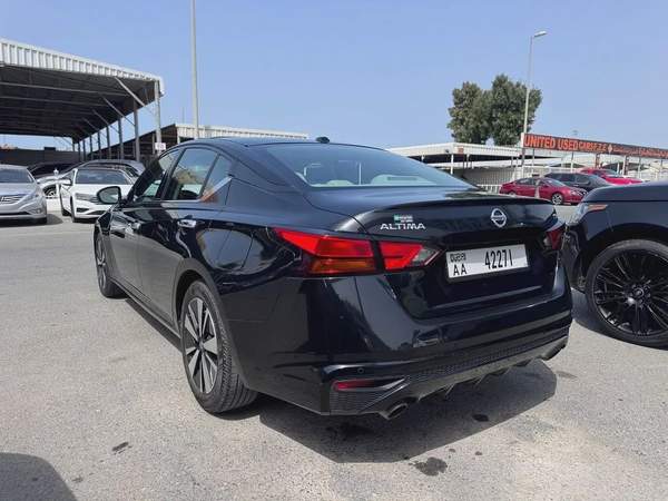 Nissan Altima SL 2019, American Specs - Excellent Condition