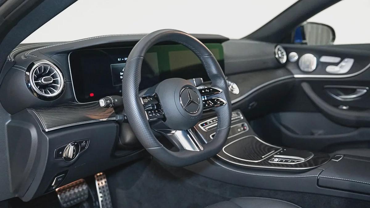 Special Offer | AED 4,170 PM | Up to 3 Years Warranty Unlimited | E450 AMG Line-3-3