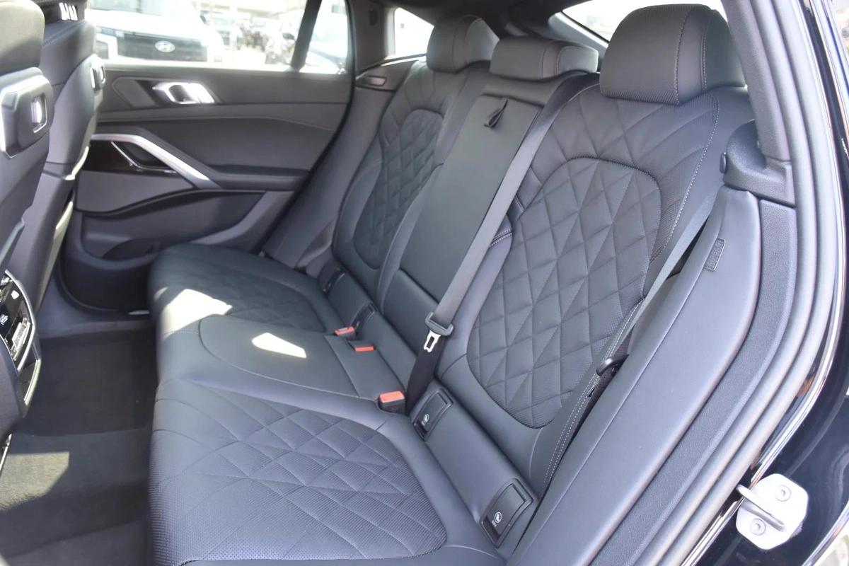 BMW X6 40i XDRIVE 2025 | BLACK-4-4