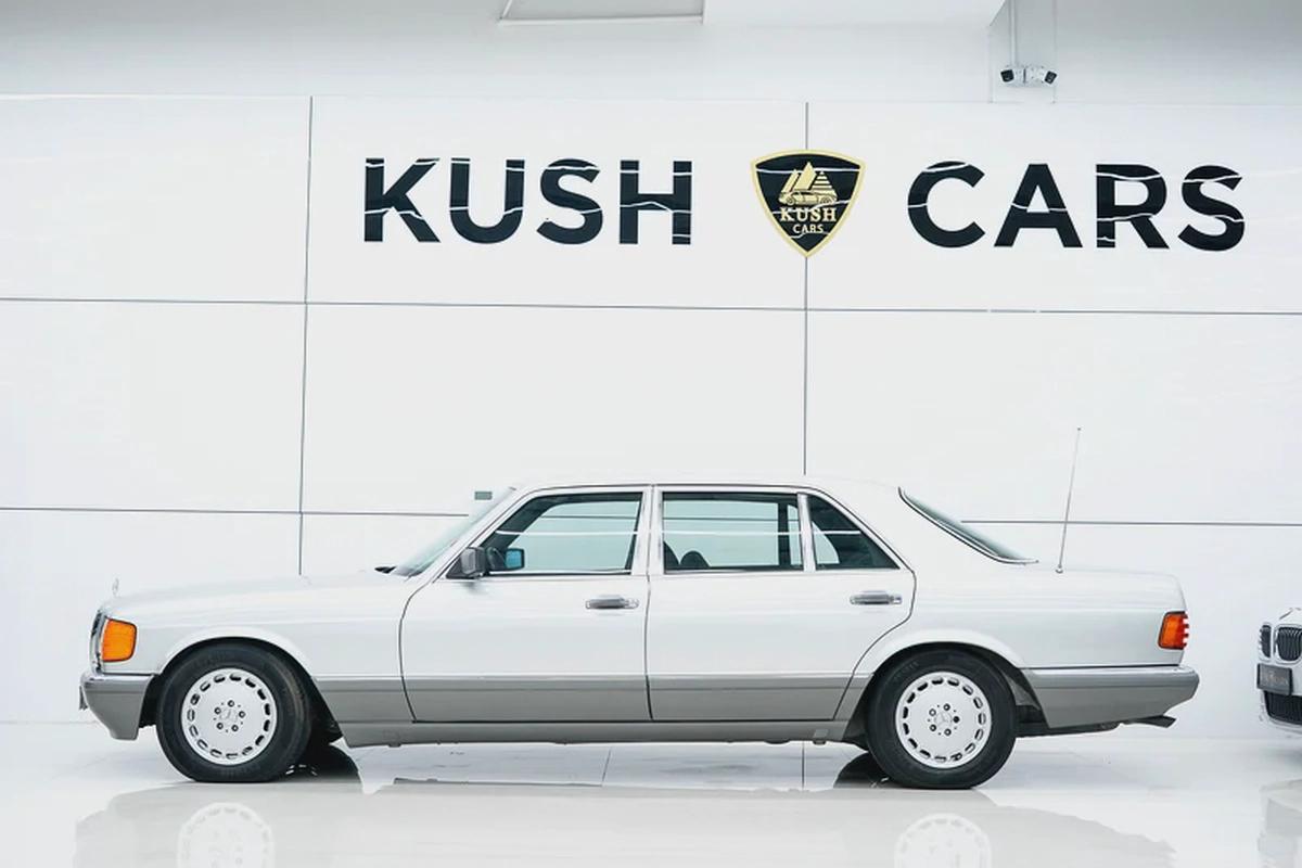 1989 MERCEDES-BENZ 560 SEL VINTAGE LUXURY CAR IN GOOD CONDITION-1-1