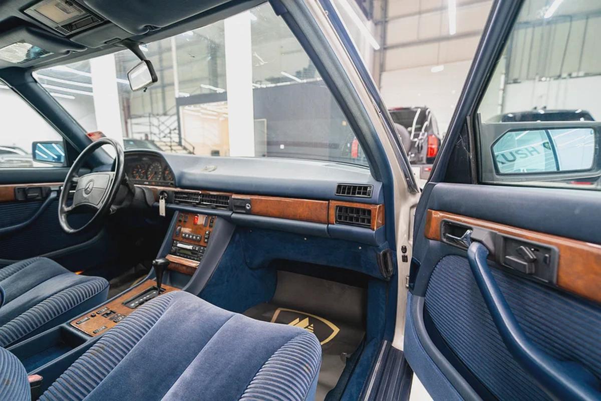 1989 MERCEDES-BENZ 560 SEL VINTAGE LUXURY CAR IN GOOD CONDITION-8-8