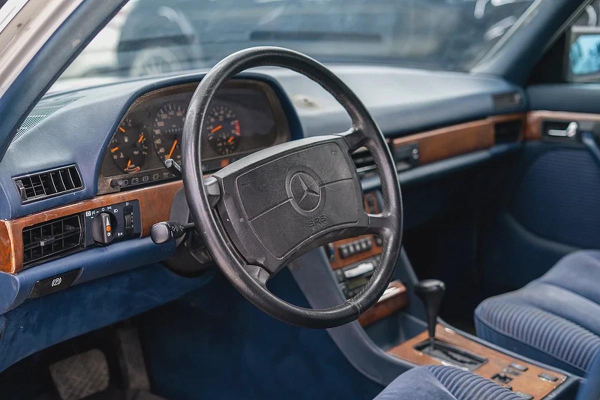 1989 MERCEDES-BENZ 560 SEL VINTAGE LUXURY CAR IN GOOD CONDITION-11-11