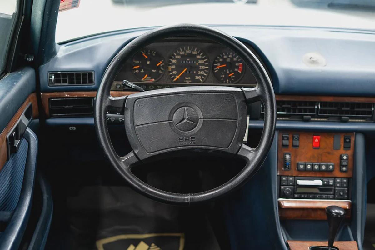 1989 MERCEDES-BENZ 560 SEL VINTAGE LUXURY CAR IN GOOD CONDITION-12-12