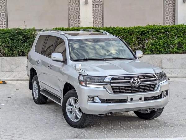 Toyota Land Cruiser GXR