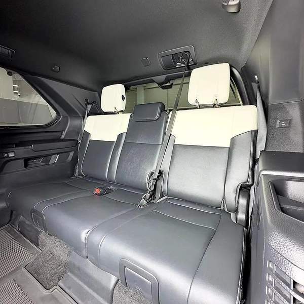 2024 Toyota Sequoia Capstone hybrid