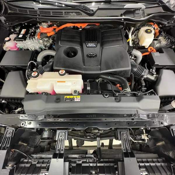 2024 Toyota Sequoia Capstone hybrid