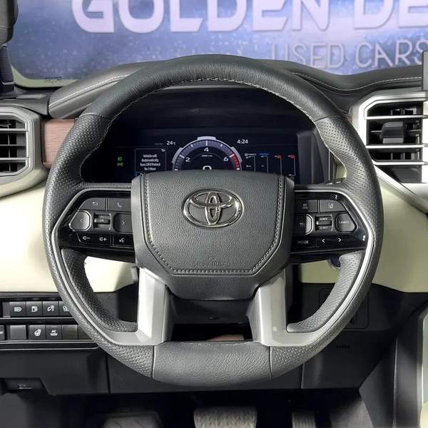 2024 Toyota Sequoia Capstone hybrid