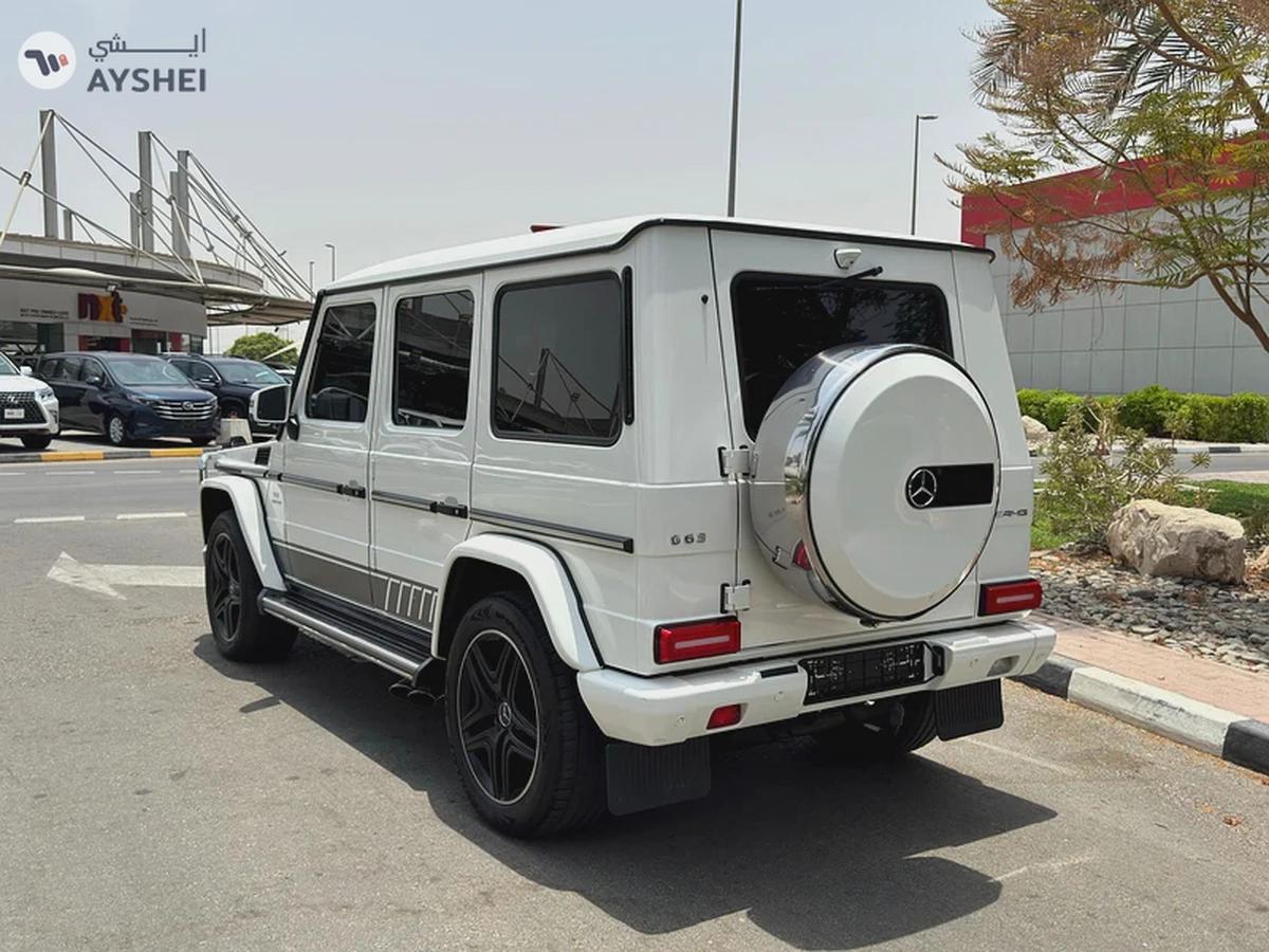 MERCEDES AMG G63 V8-5-5