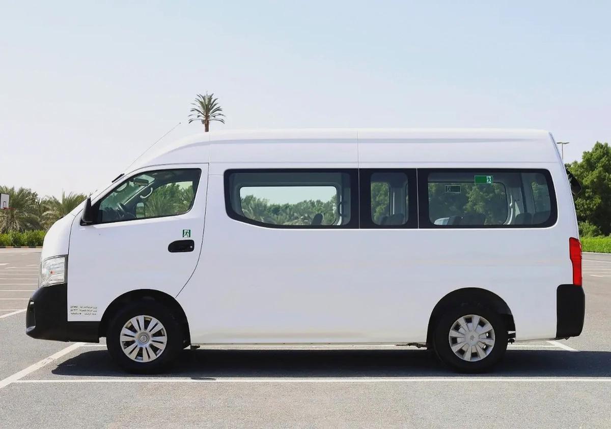 2020 Nissan Urvan NV350 High Roof Passenger Van GCC White Manual-4-4
