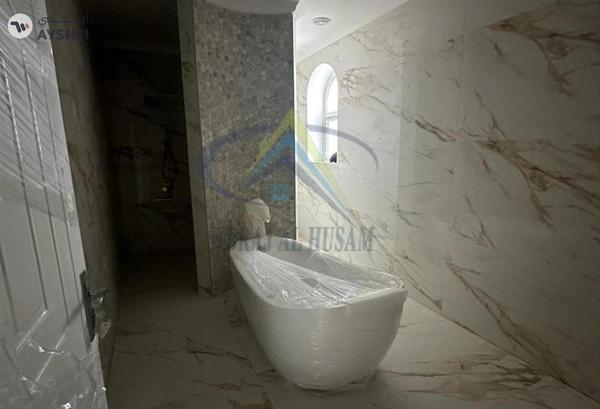 Villa for sale in Al Merief, Khalifa City