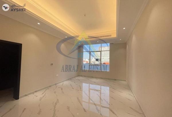 Villa for sale in Al Merief, Khalifa City