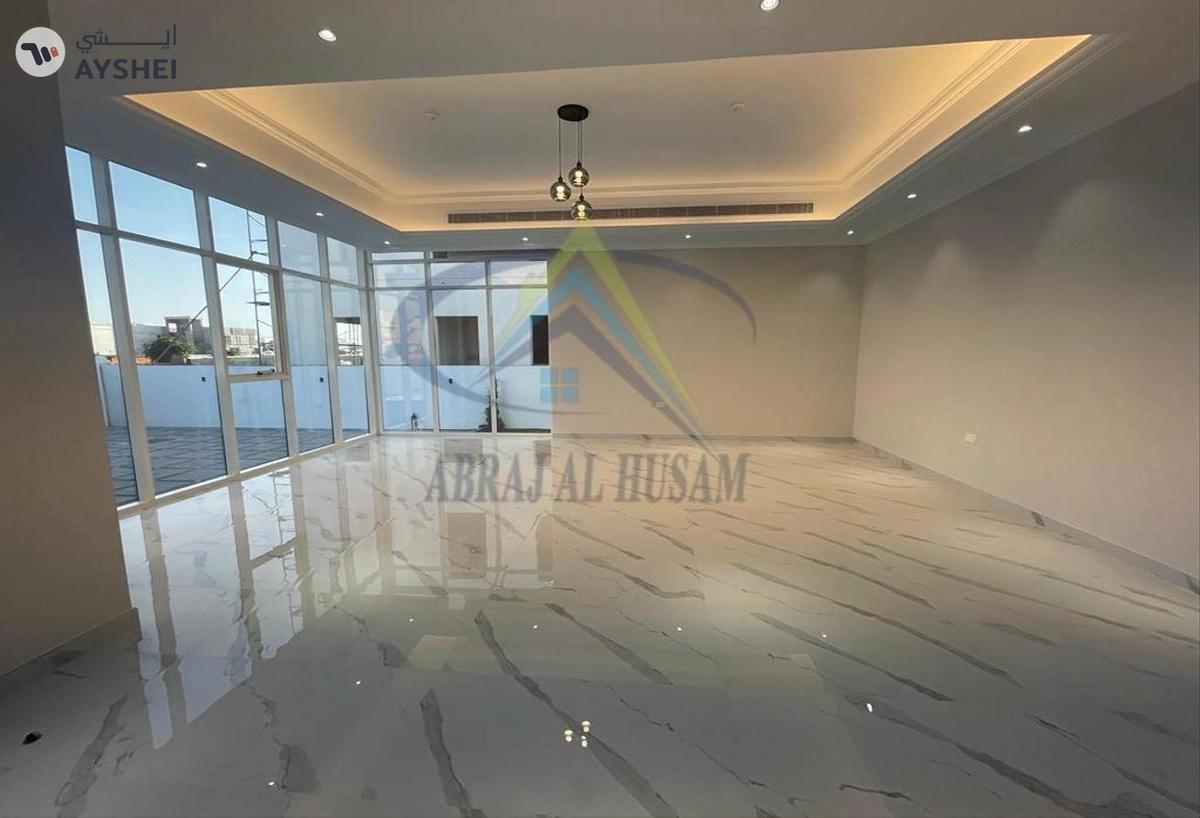Villa for sale in Al Merief, Khalifa City-4-4