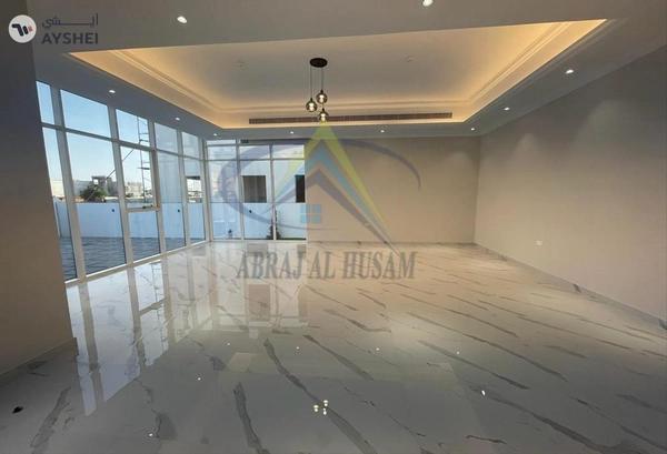 Villa for sale in Al Merief, Khalifa City