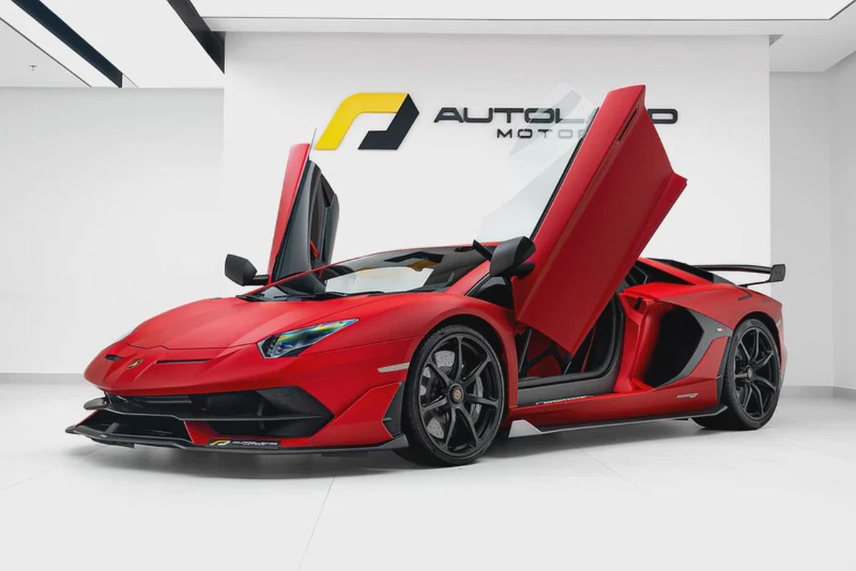 2019 LAMBORGHINI AVENTADOR SVJ-0-0