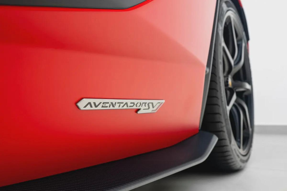 2019 LAMBORGHINI AVENTADOR SVJ-16-16