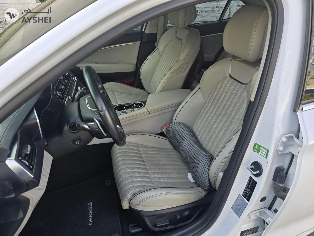 Genesis G70 GCC specs 3.3T RWD-8-8