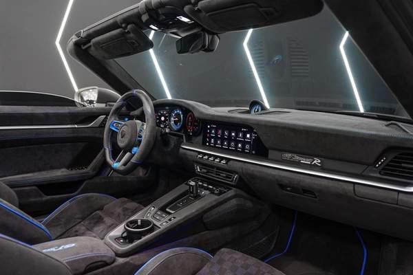 Porsche 911 Turbo S Cabriolet TECART GTstreet R 30 of 87 Edition