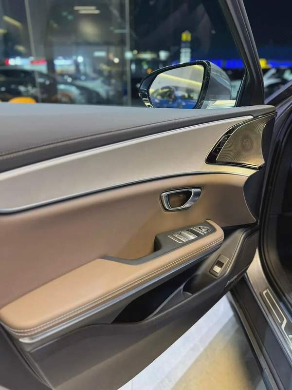 BYD Han DM-i PLUG-IN GYBRID WITH 5 YEARS WARRANTY @ EVS