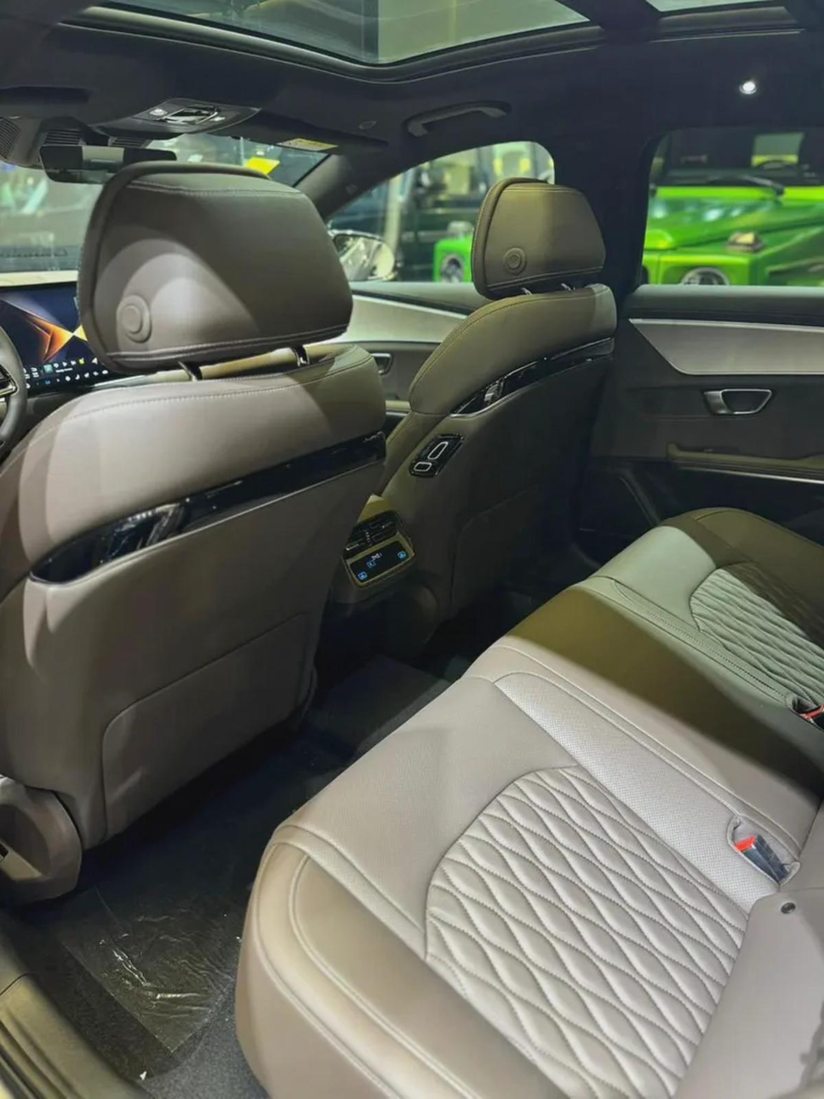 BYD Han DM-i PLUG-IN GYBRID WITH 5 YEARS WARRANTY @ EVS-15-15