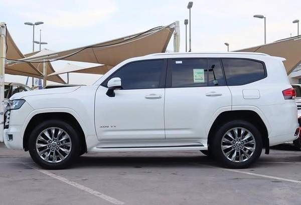 Toyota Land Cruiser GXR