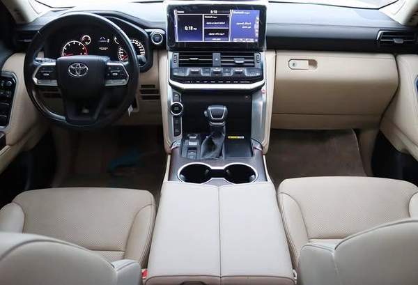 Toyota Land Cruiser GXR