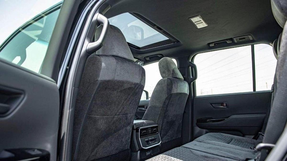 Toyota Land Cruiser GXR2 3.3L-9-9