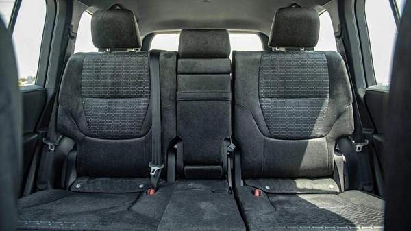 Toyota Land Cruiser GXR2 3.3L
