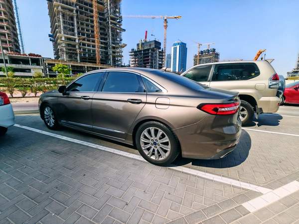 2022 Ford Taurus GCC specs - Altayer Maintained